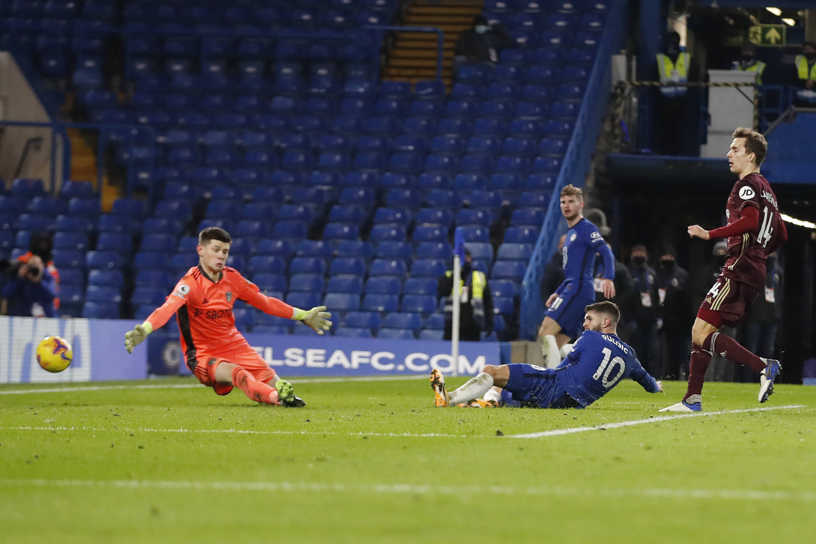 执教曼联不 执教曼联不